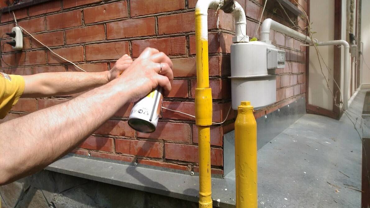Как покрасить газовую трубу? - капитальное строительство и ремонт