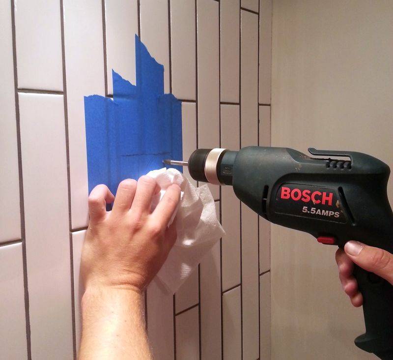 Как сверлить кафельную плитку на стен: выбираем необходимый инструмент и выполняем работы