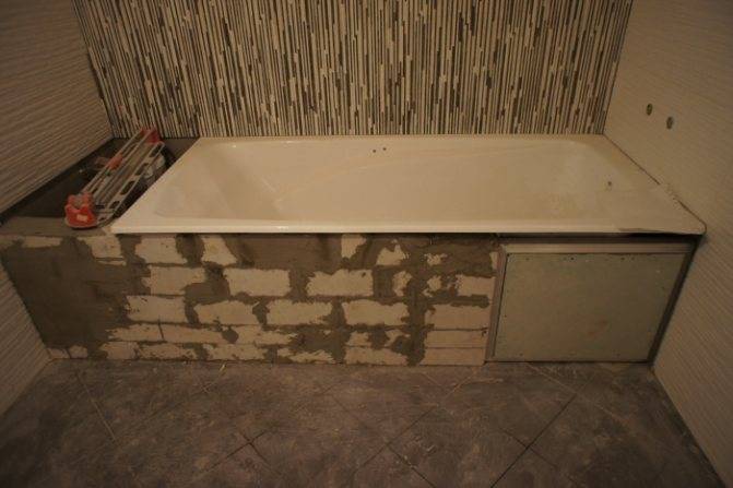 Экран под ванну из плитки: способы, инструкция по устройству - все о строительстве