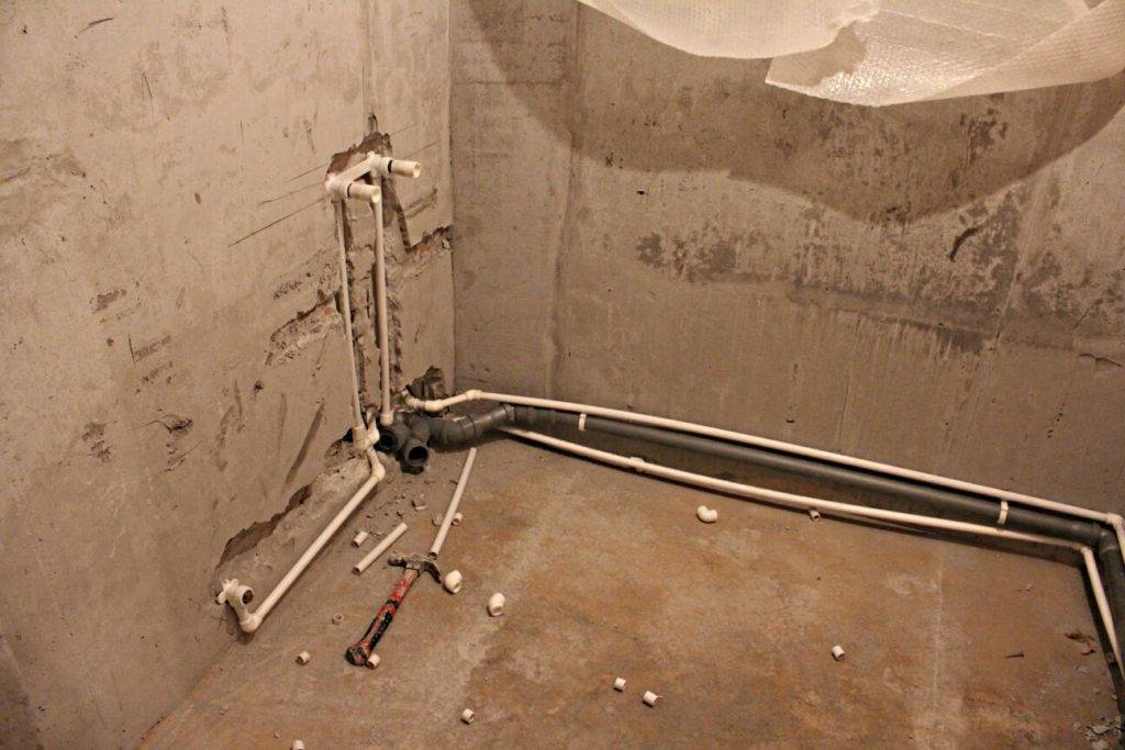 Замена труб в туалете от а до я: от проекта до установки - все об инженерных системах