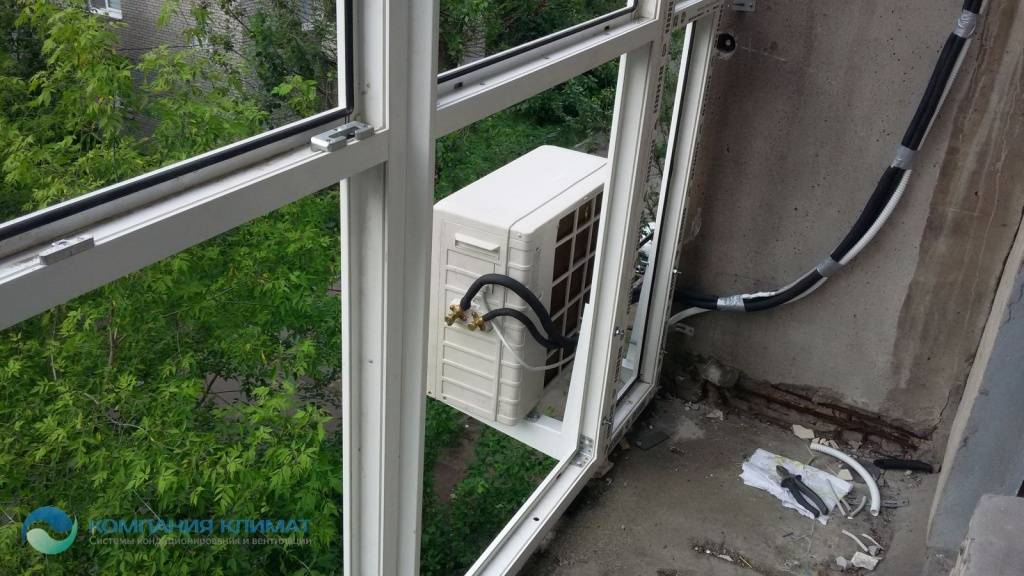 Вентиляция на балконе — решение проблемы появления конденсата