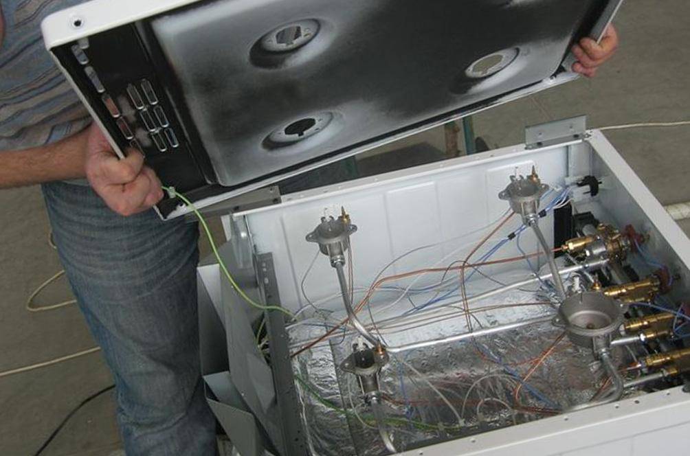 Как сделать ремонт газовой плиты своими руками? определение неполадок и их устранение