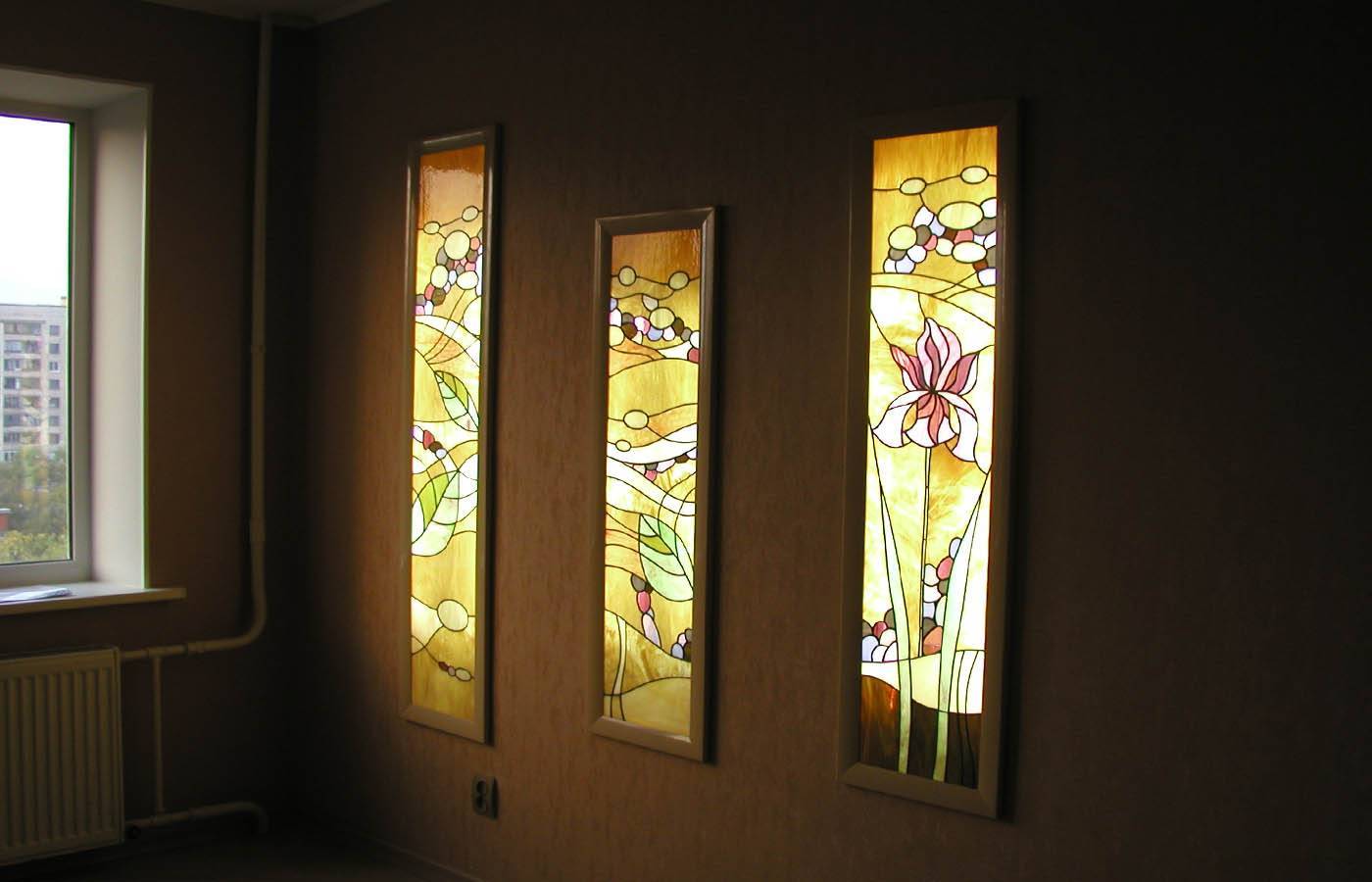 Фальш-окно с подсветкой – виды конструкций и их использование