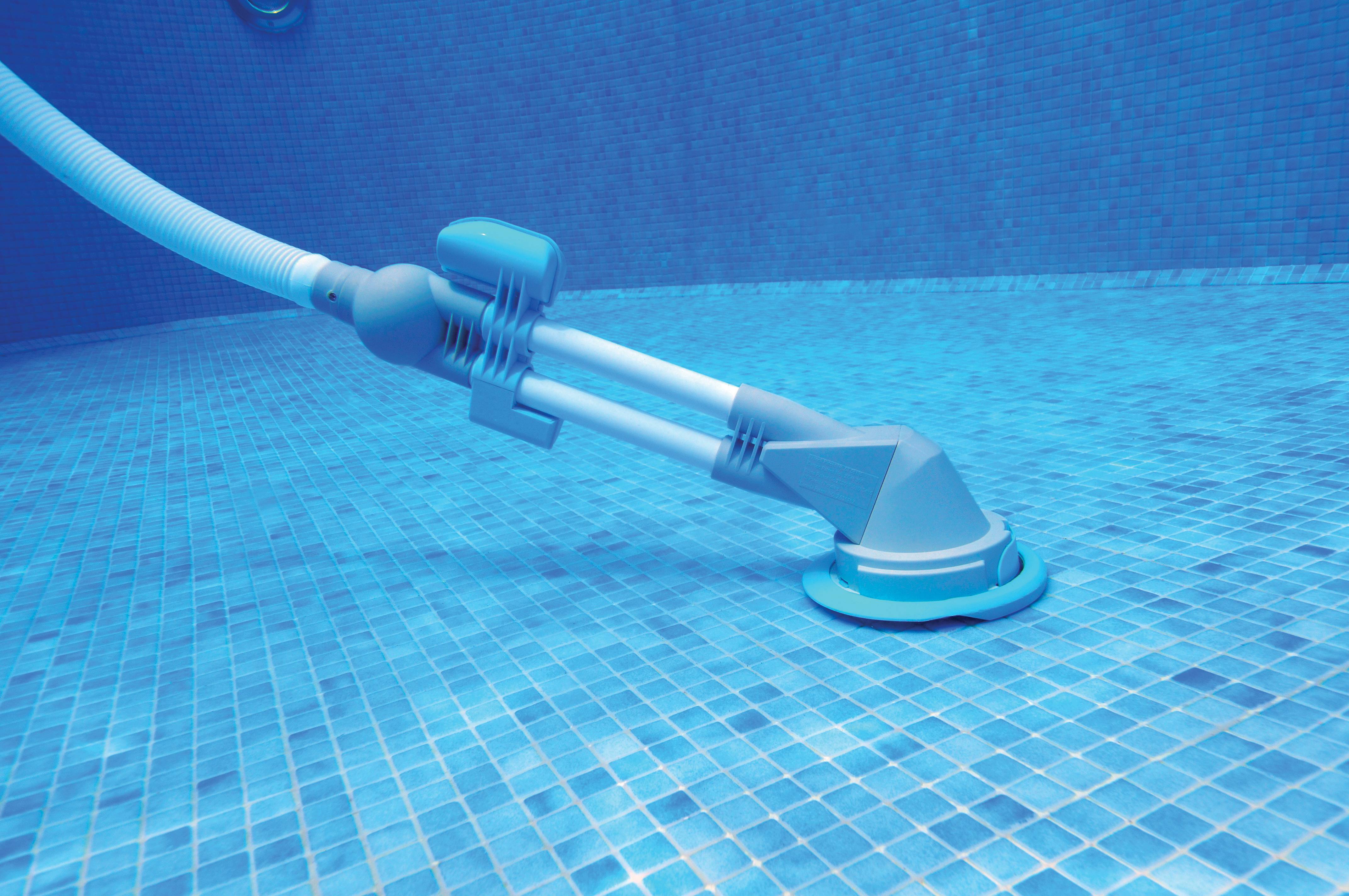 Робот-пылесос для бассейна: как выбрать, какие модели есть на рынке.
