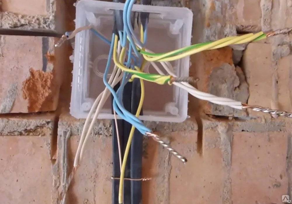 Как правильно нарастить провода в розетке - пошаговая инструкция