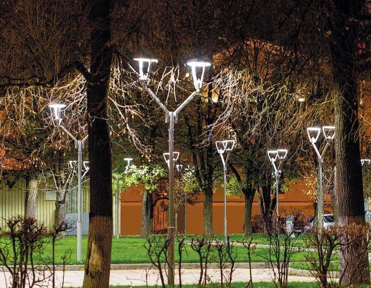 Освещение парков и скверов: функции, виды светильников и источников света
