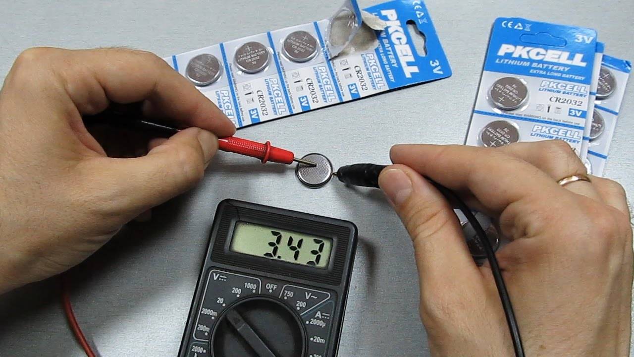 Как проверить емкость батарейки мультиметром в домашних условиях