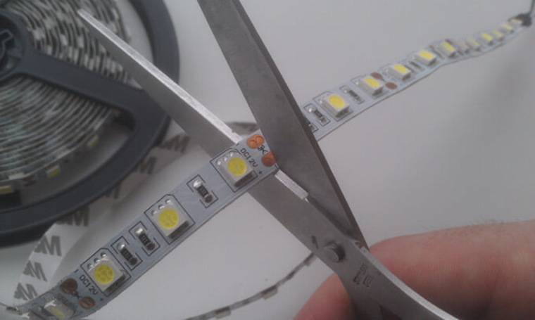 Как правильно отрезать светодиодную ленту: обычную, без маркировки, с гидроизоляцией