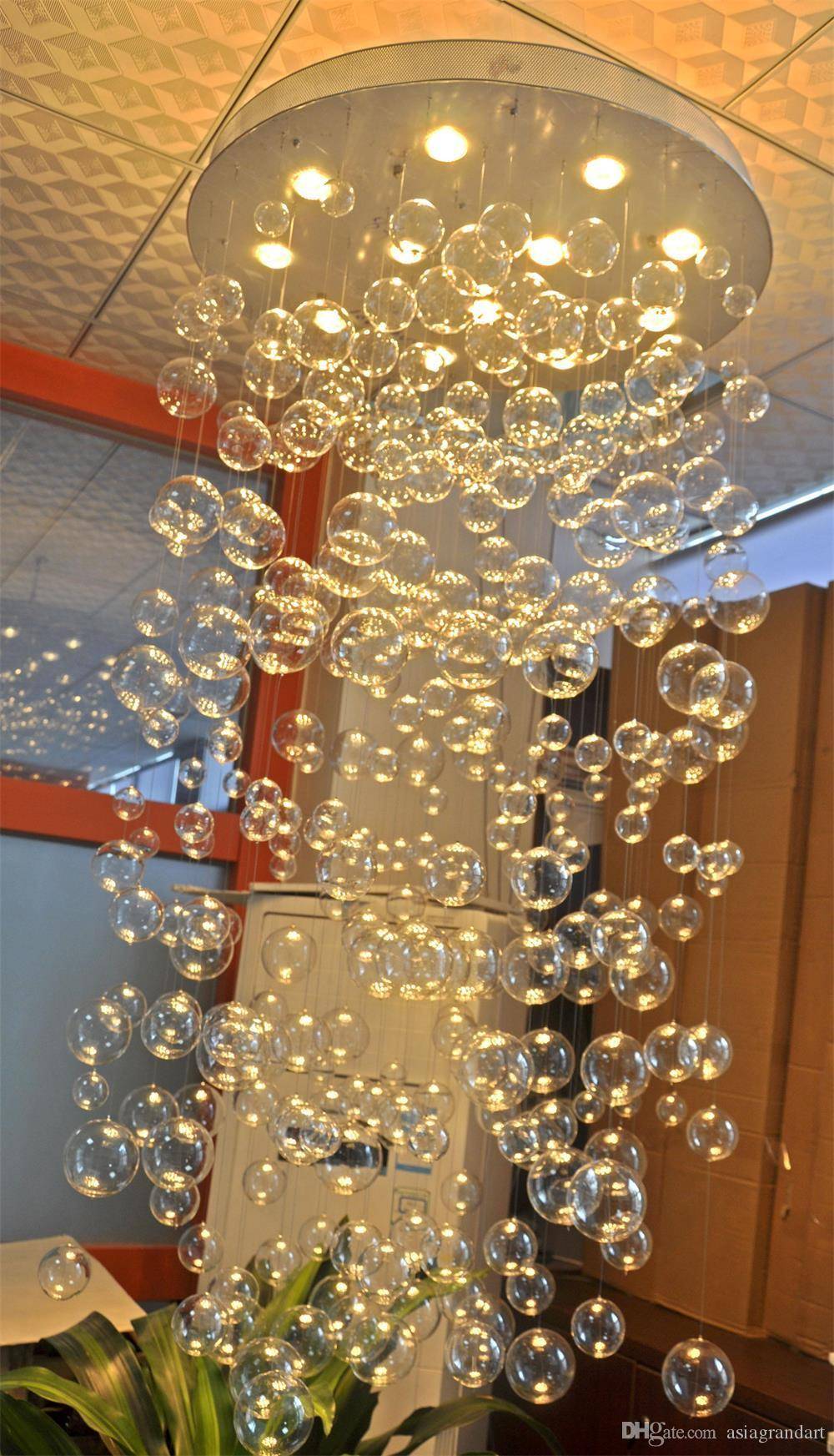 Люстра шар: с белыми шарами на разной высоте, подвесные, металлические, стеклянные, как выбрать
