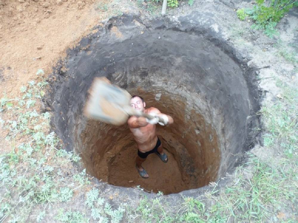 Как сделать выгребнуя яму без дна своими руками