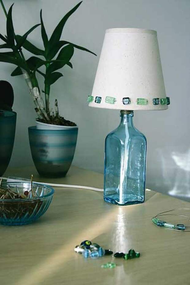 Светильники и лампы из пластиковых и стеклянных бутылок своими руками