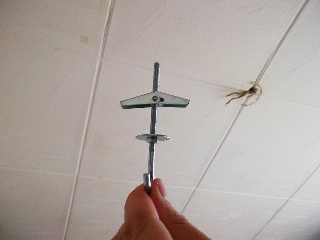 Как повесить люстру на потолок из гипсокартона — делюсь 3-мя способами монтажа