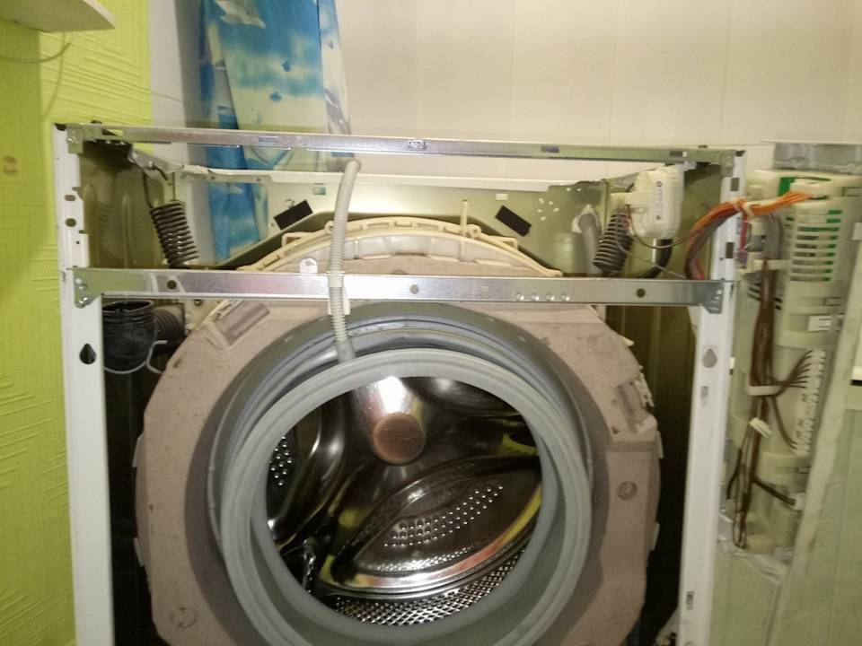 Как снять барабан со стиральной машины: как разобрать и располовинить барабан, как вытащить