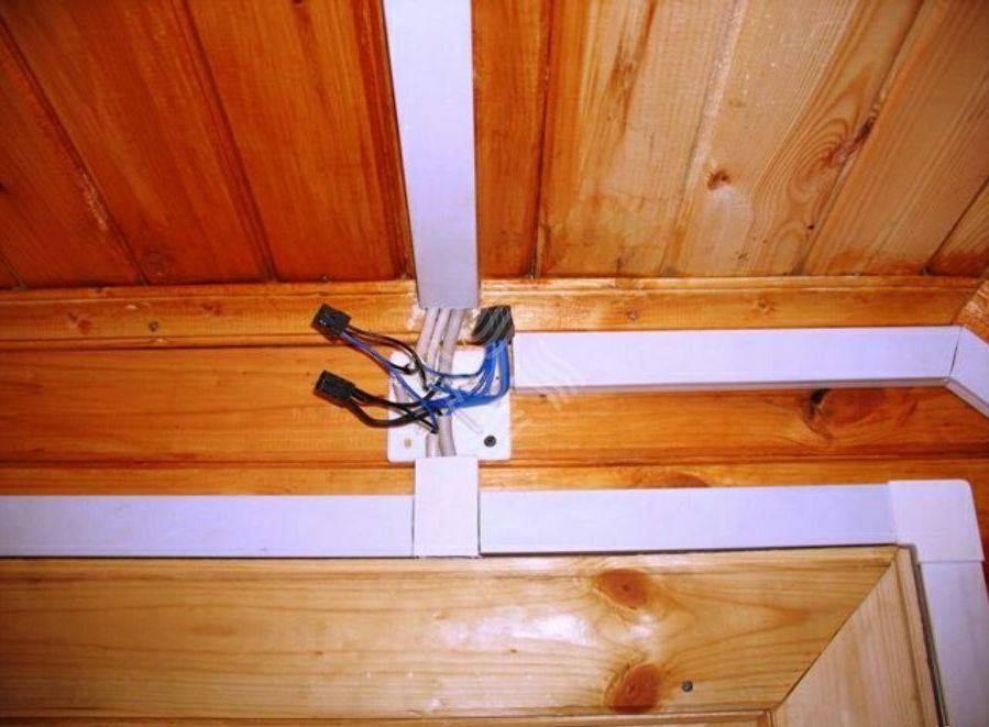 Скрытая проводка в деревянном доме: монтаж, кабель канал