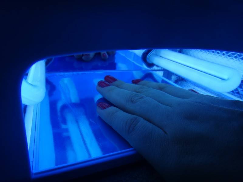Ультрафиолетовая лампа для сушки ногтей - обзор видов, изготовление своими руками