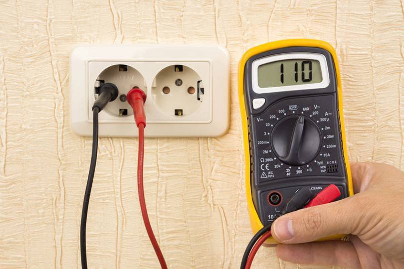 Сила тока в сети: как узнать, сколько ампер в квартире, и какой ток в розетке – переменный или постоянный?