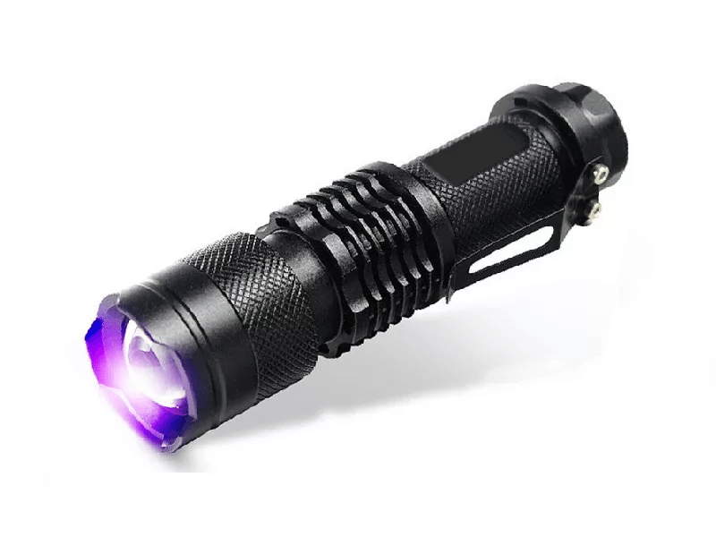Ультрафиолетовый фонарик: для чего нужен, достоинства и недостатки