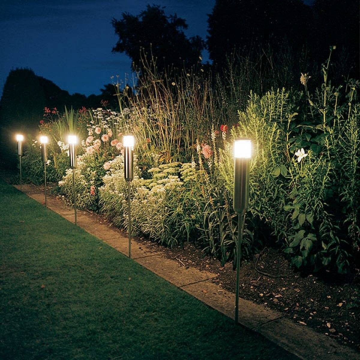 Интересные идеи для освещения сада: 40 примеров, которые помогут вам вдохновиться на создание восхитительной феерии