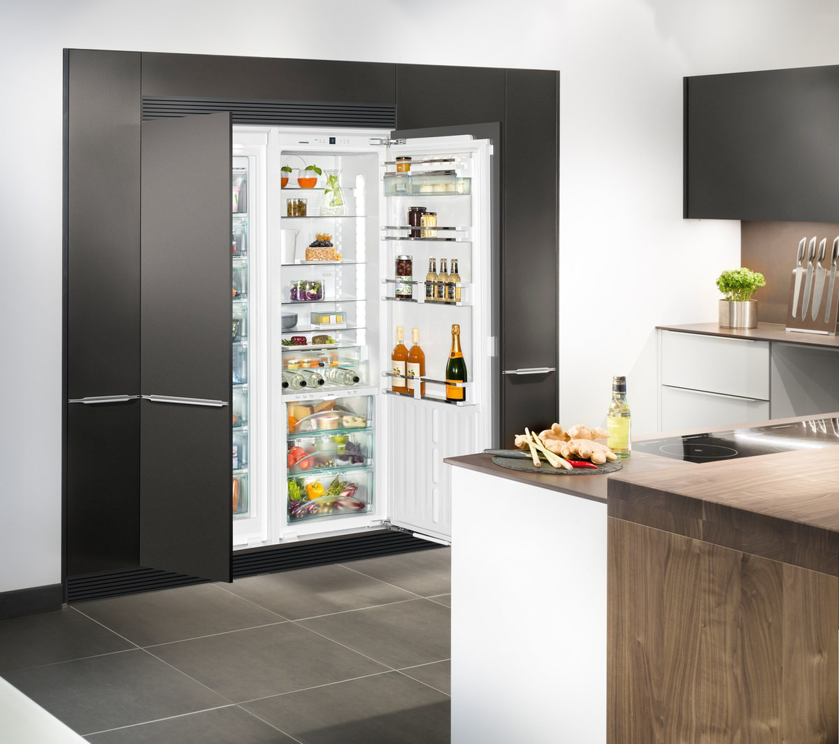 Топ-15 лучших встраиваемых холодильников: рейтинг 2021 года по качеству и надежности