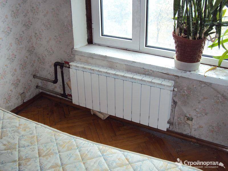 Как поменять радиатор отопления в квартире: может ли собственник менять самостоятельно, видео и фото