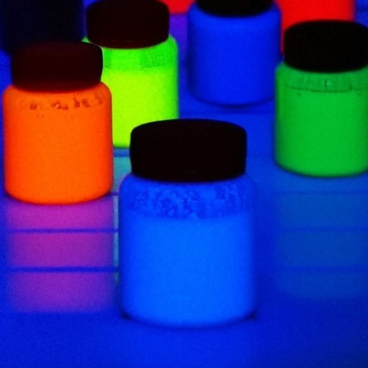 Флуоресцентная краска: бесцветные, прозрачные, акриловые, аэрозольные покрытия и другие, видео, фото
флуоресцентная краска: бесцветные, прозрачные, акриловые, аэрозольные покрытия и другие, видео, фото