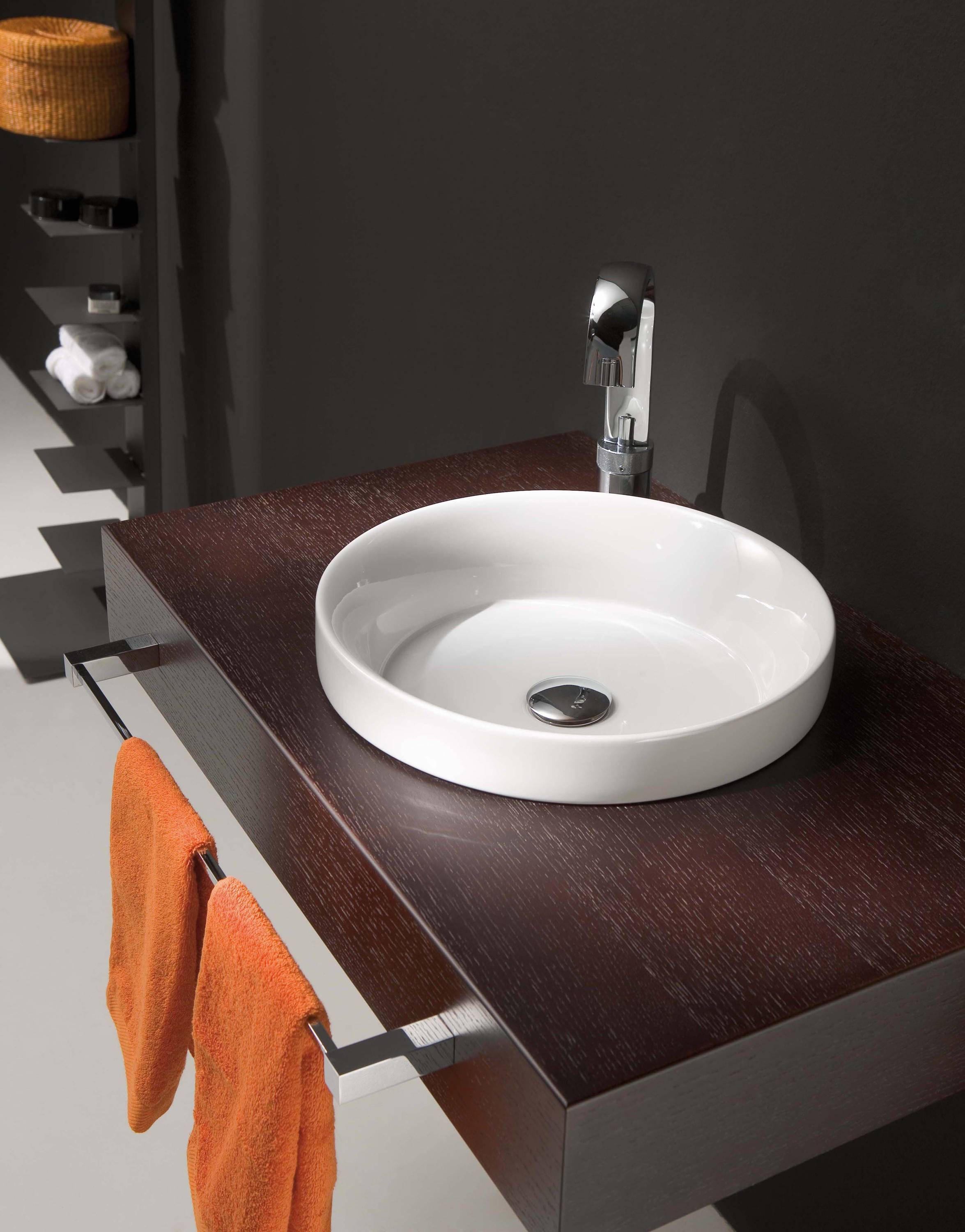 Раковина накладная в ванную комнату: нюансы выбора и инструкция по установке