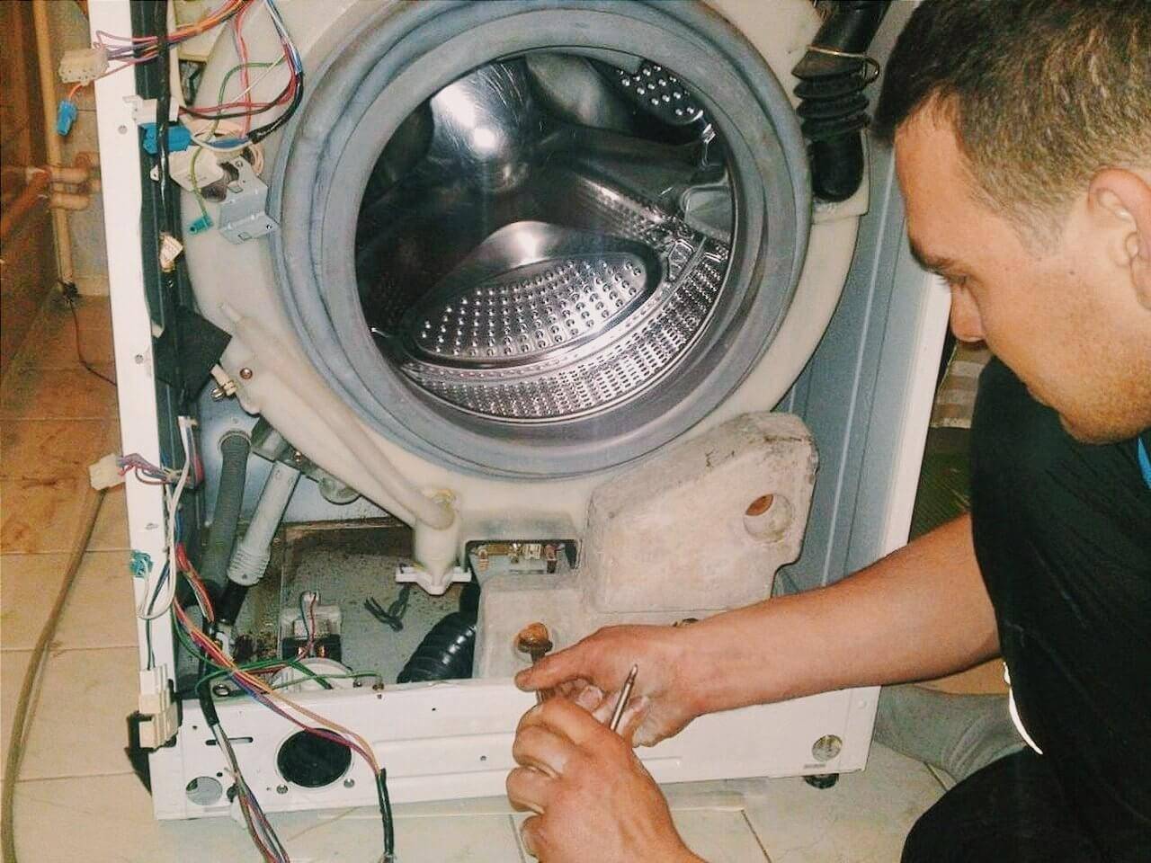 Ремонт стиральной машины своими руками: возможные поломки и способы их устранения