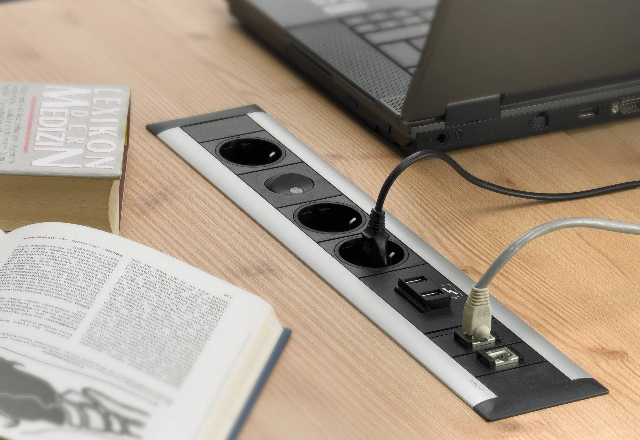 Evoline Dock Desk розетки