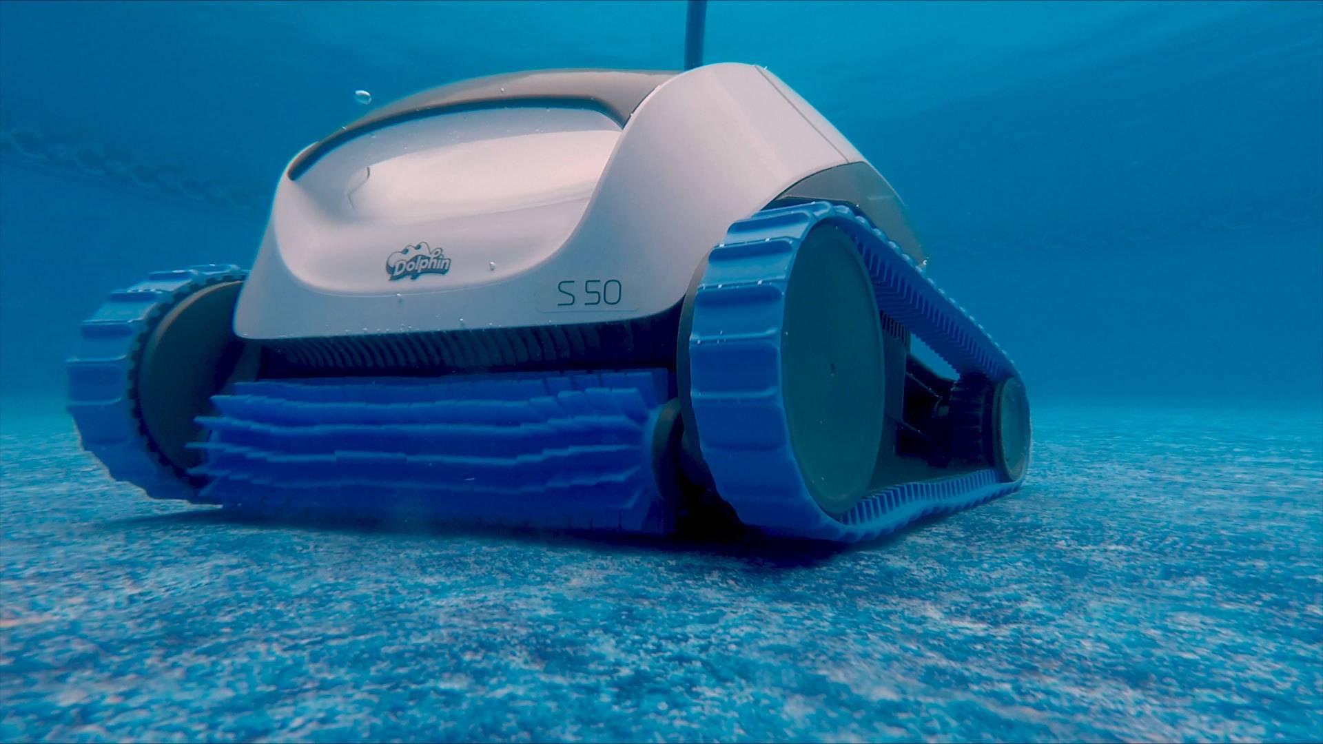 Выбираем робот-пылесос для бассейна: ТОП-10 лучших моделей + на что смотреть при покупке
