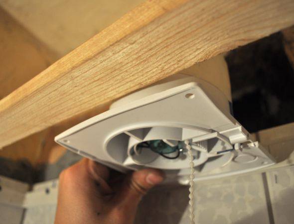 Потолочный вентилятор для дома: особенности выбора и монтажа