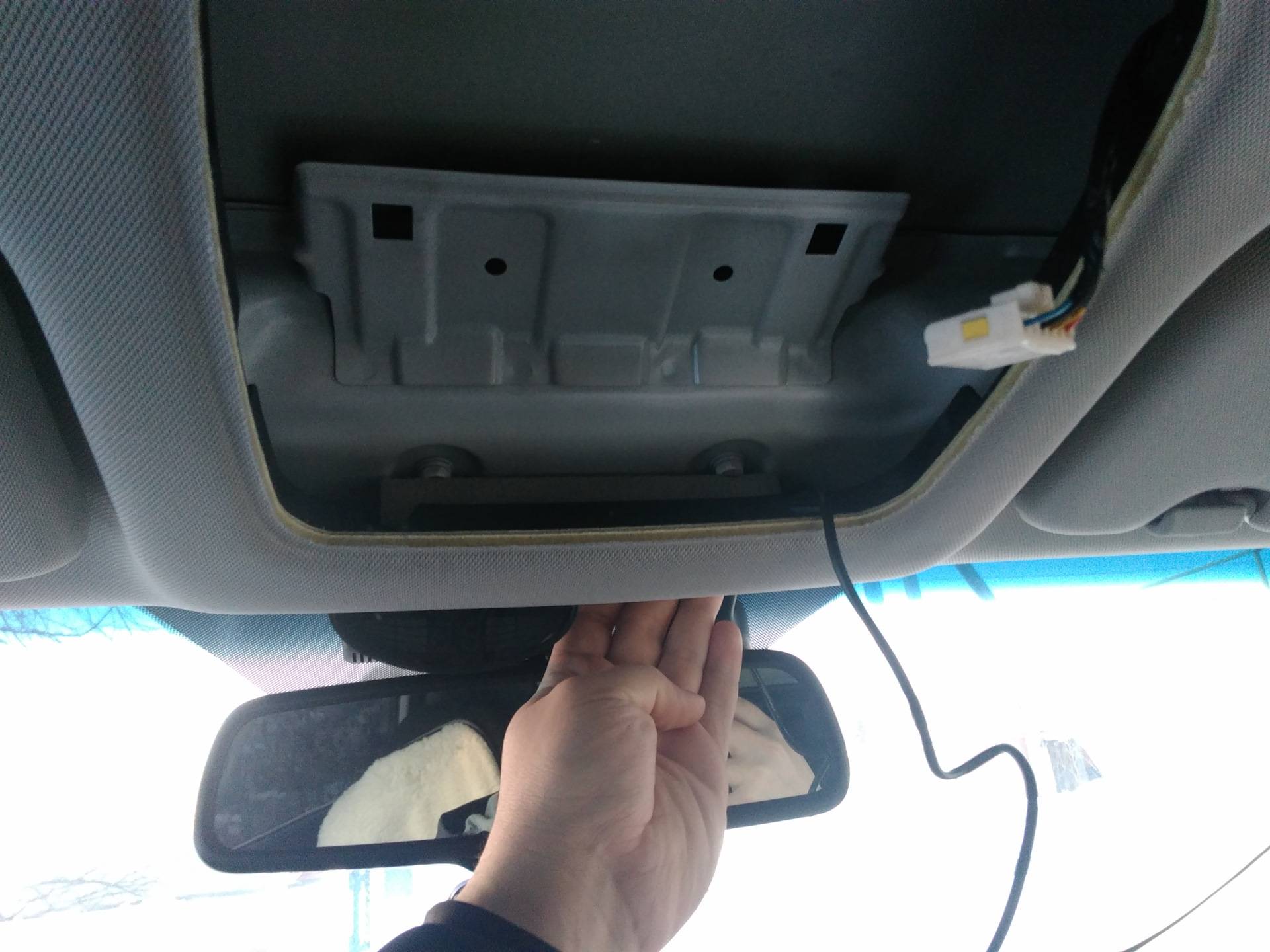 Подключение радара к плафону освещения - автомобильный портал automotogid
