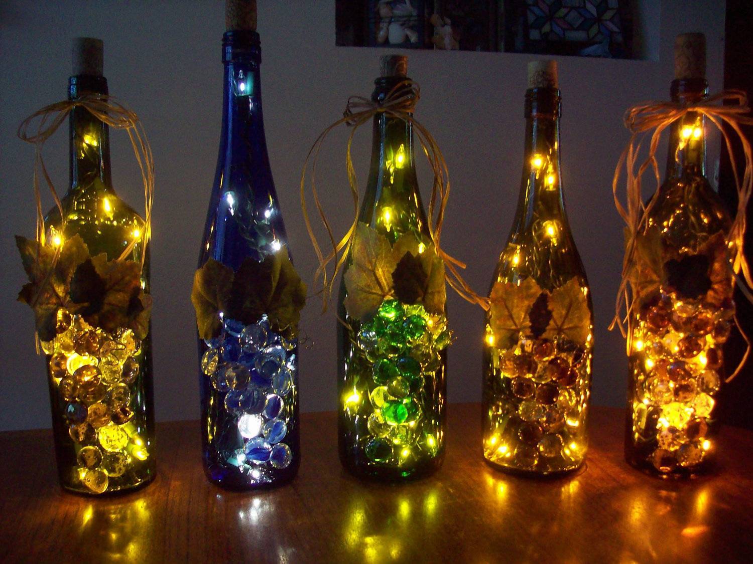 Люстры и светильники из пластиковых бутылок: фото и матер-классы - kallibry